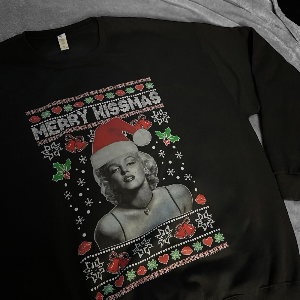 ‘Merry Kissmas’ Marilyn Monroe Christmas/Holiday Ugly Sweater